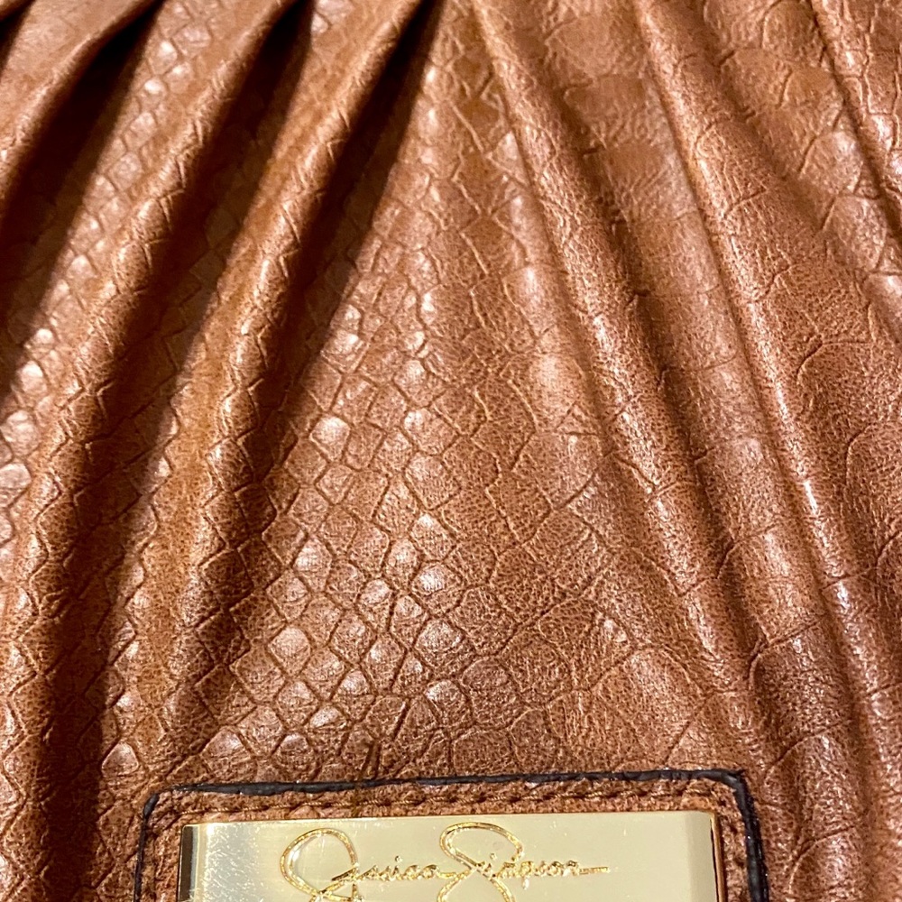 JESSICA SIMPSON Beautiful Brown Clutch Purse - Picture 4 of 8
